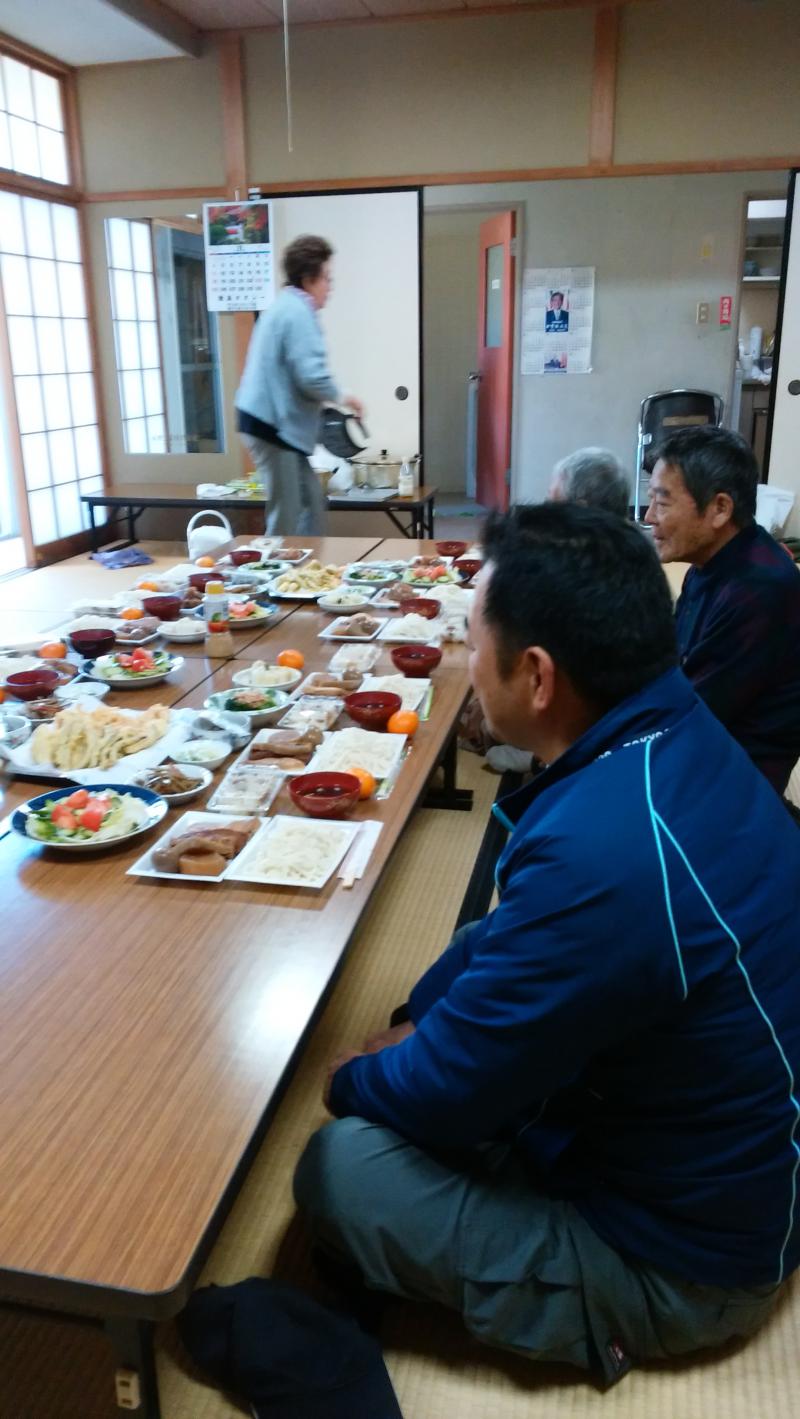 地域の花壇活動に参加してきました！